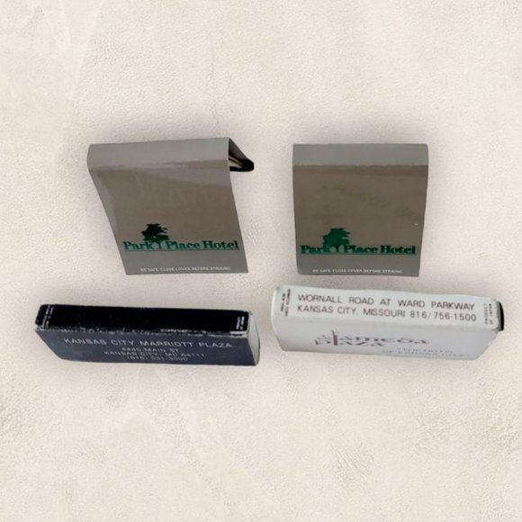 1980s KCMO Set of 4 Matchbooks/Park Place Hotel, Alameda Plaza Roof, Plaza Bar - Picture 4 of 6